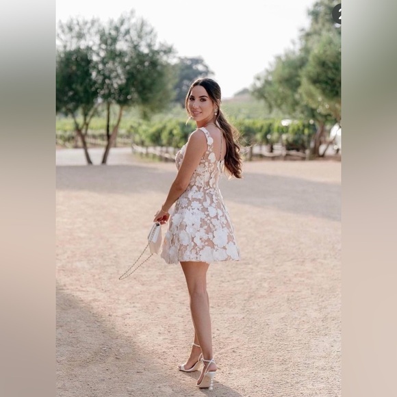 Bronx &‎ Banco Jasmine White Floral Lace Dress NWT Small 🤍Bridal Shower Dream🤍 - Picture 4 of 13